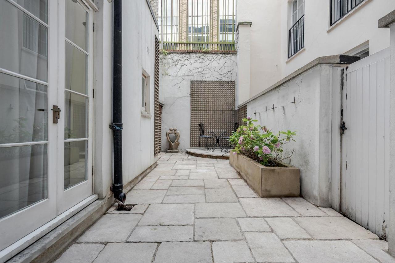 Oxford Street Homestay Лондон Екстериор снимка